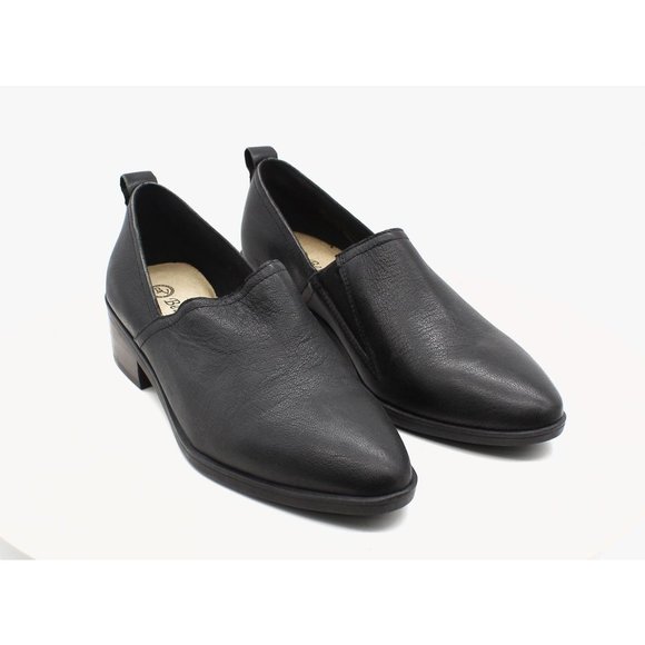 Bella Vita Porter Shooties Womens Shoes 